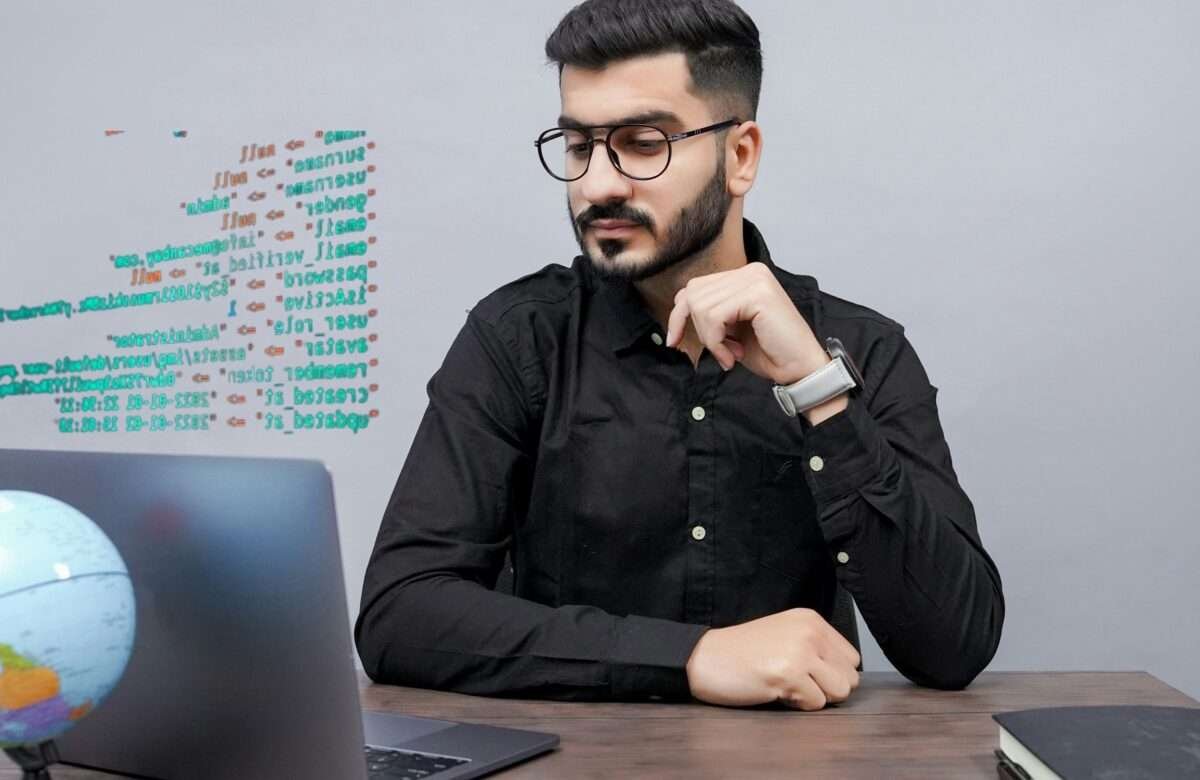 Cheating, Lies, and AI:  The Startup That Raised $5.3M to “Cheat on Everything”